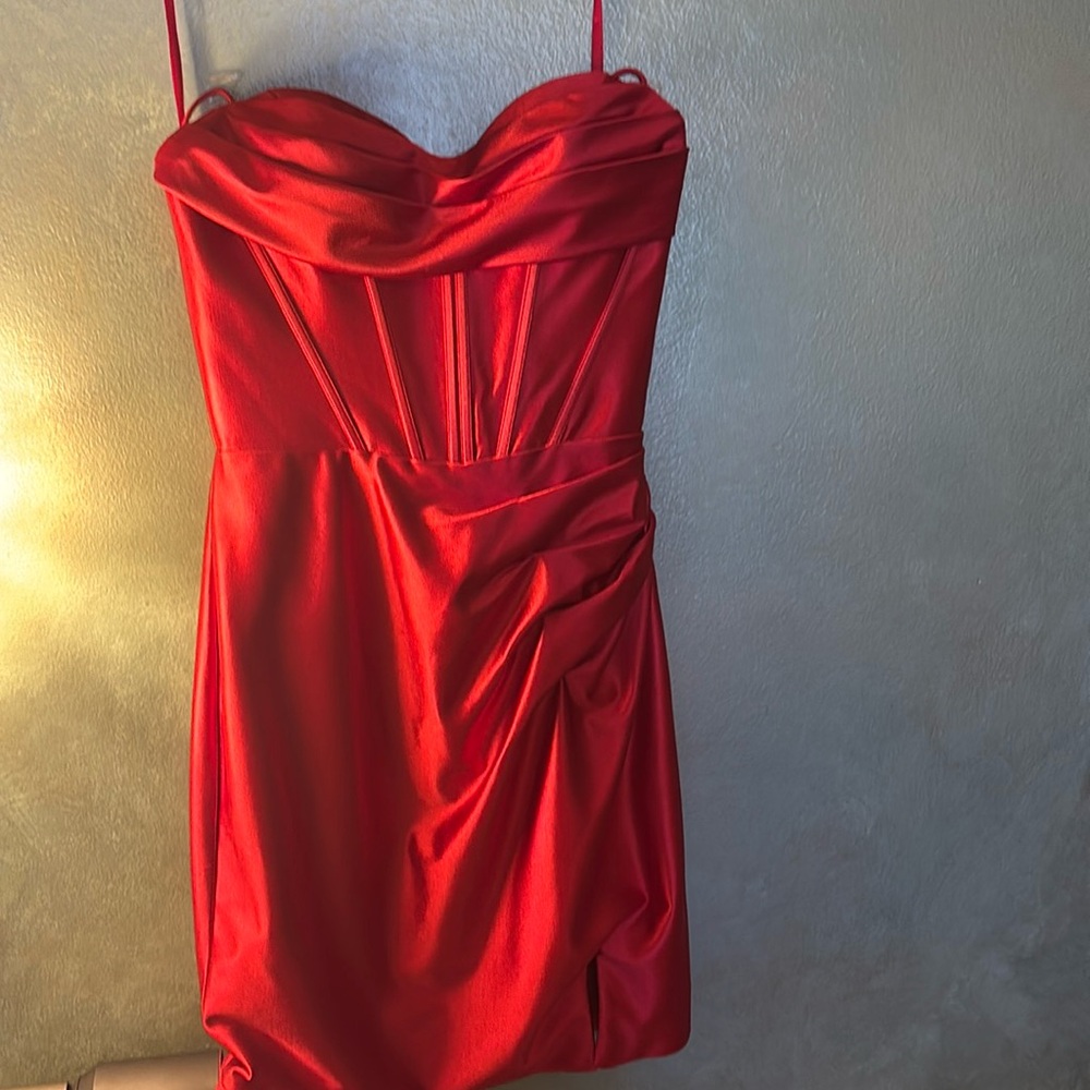Red homecoming dress, NEVER WORN!